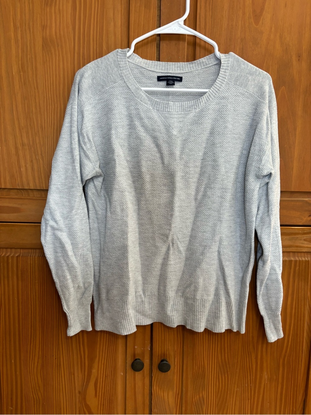American Eagle Outfitters Light Gray Crewneck Sweater